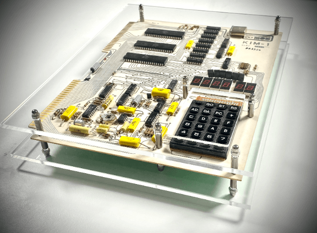 retroplace retroCase - KIM - MOS Technology KIM-1